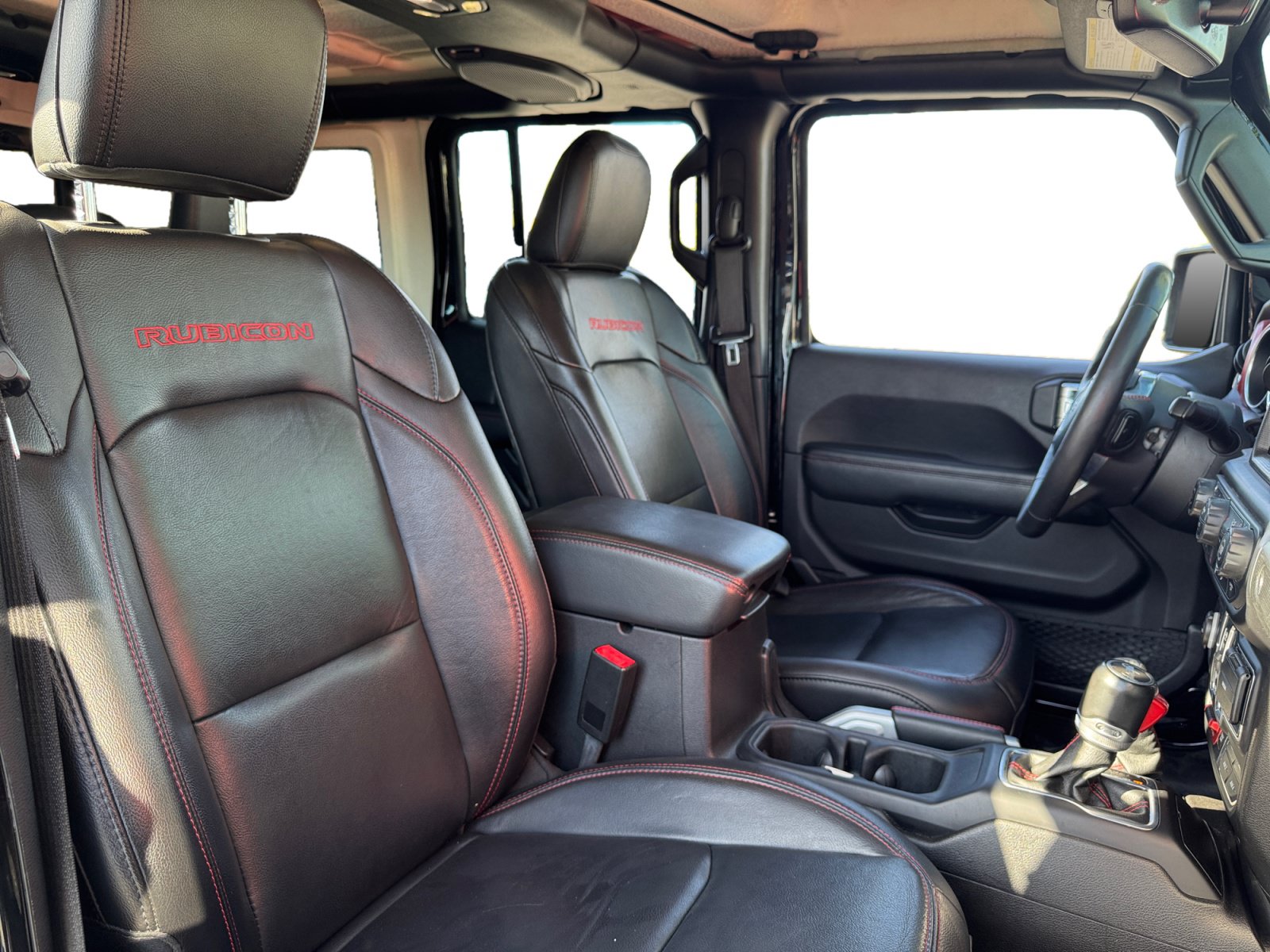 Used 2019 Jeep Wrangler Unlimited Rubicon AWD/4WD image 15