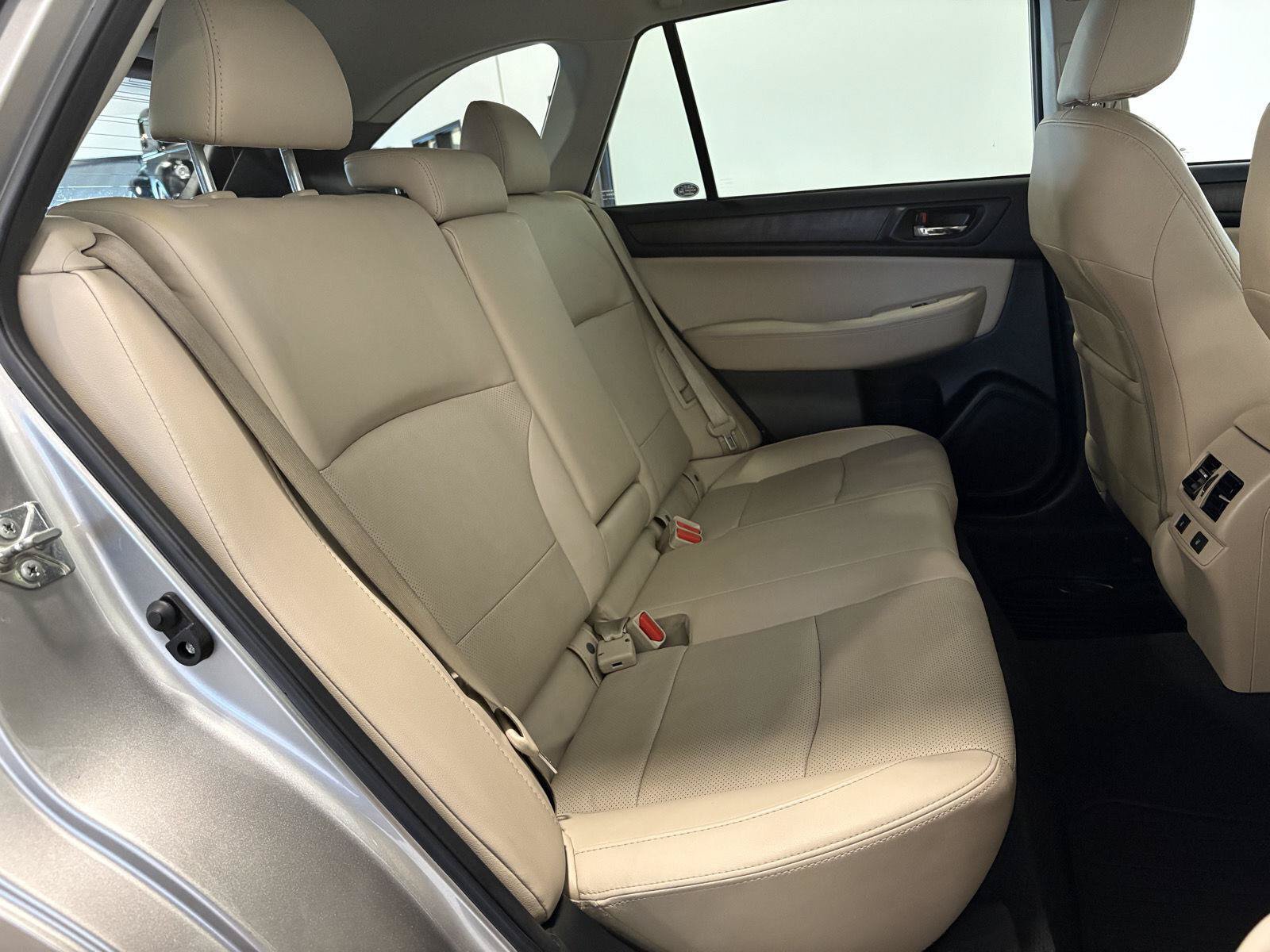 Used 2017 Subaru Outback 2.5i Limited AWD/4WD image 51