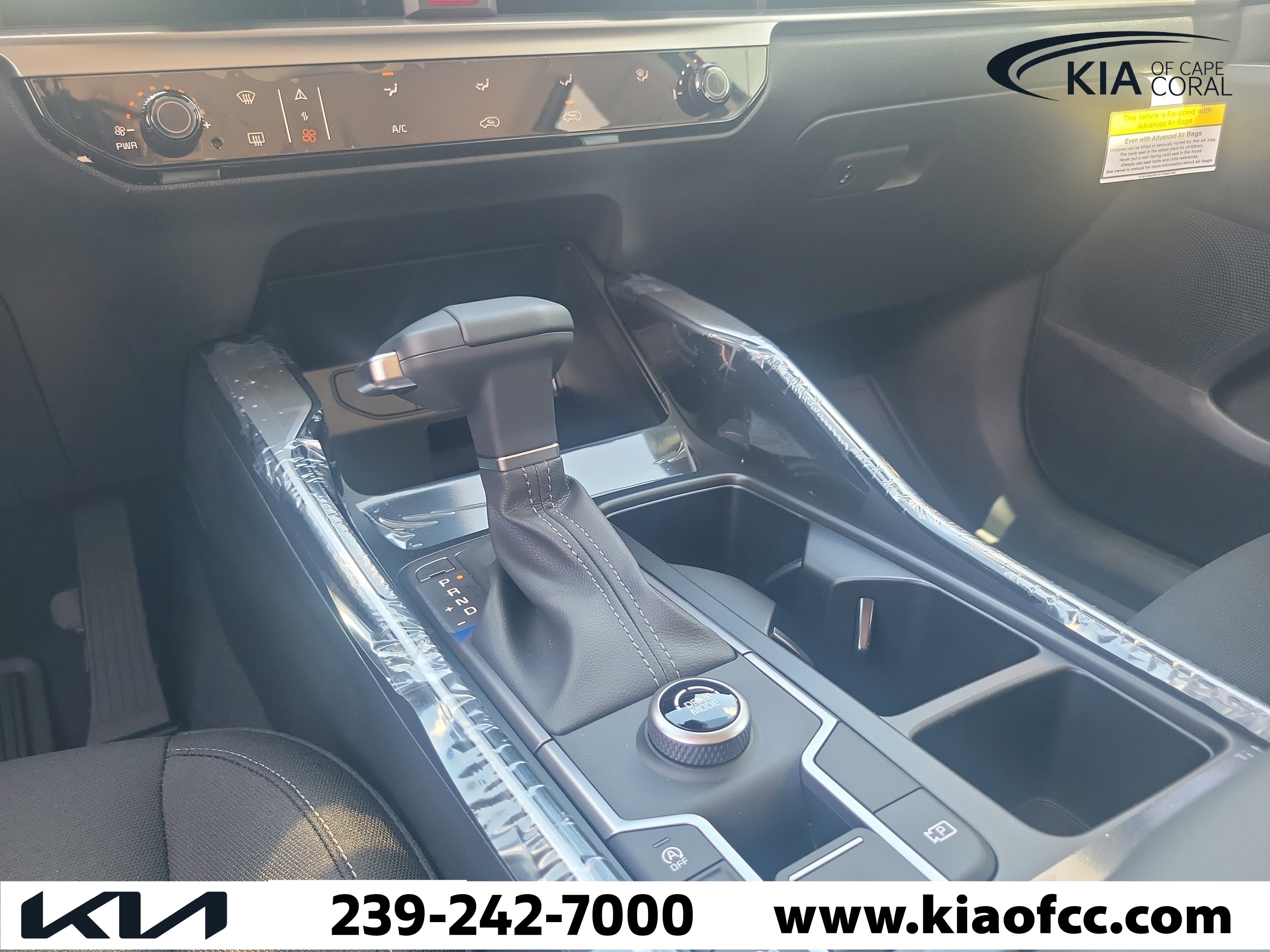 New 2026 Kia Seltos S FWD image 18