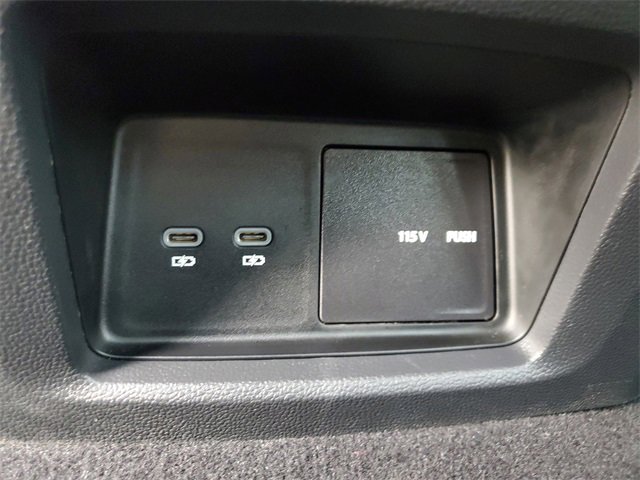 Certified 2024 Volkswagen Atlas Cross Sport SE w/ Panoramic Sunroof Package image 12