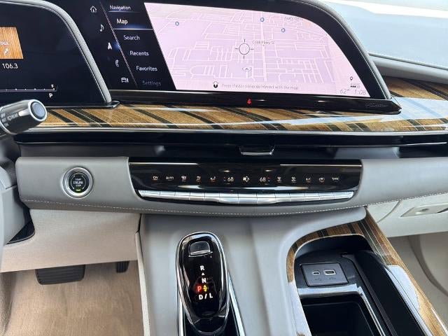 Certified 2022 Cadillac Escalade Premium Luxury Platinum w/ Heavy-Duty Trailer Package RWD image 32