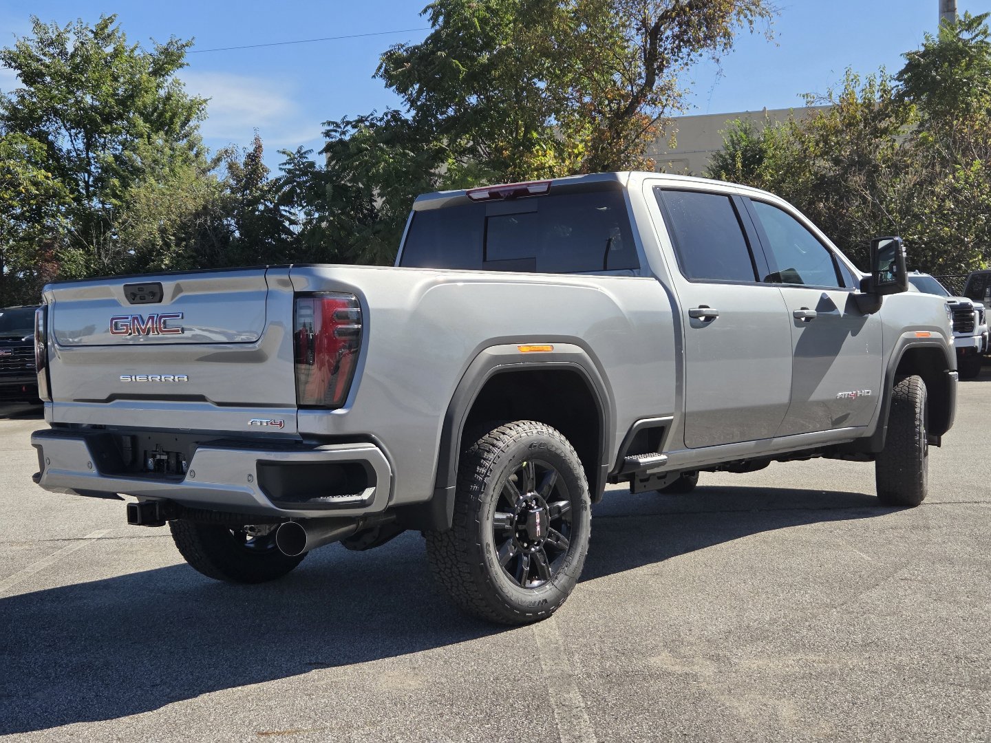 New 2026 GMC Sierra 2500 AT4 w/ AT4 Premium Plus Package AWD/4WD image 20