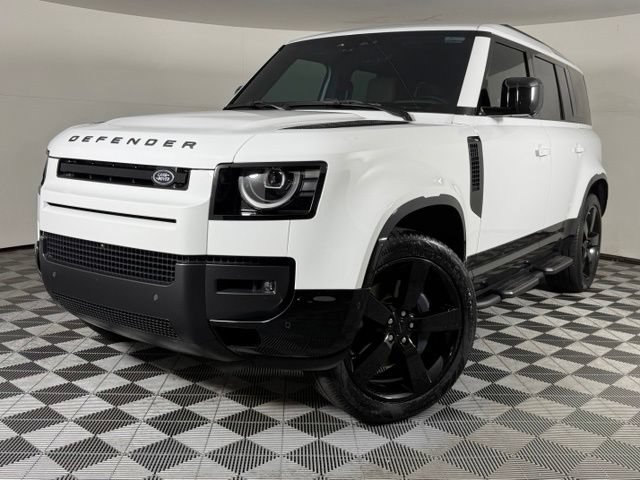 Used 2026 Land Rover Defender 110 X-Dynamic SE AWD/4WD image 1