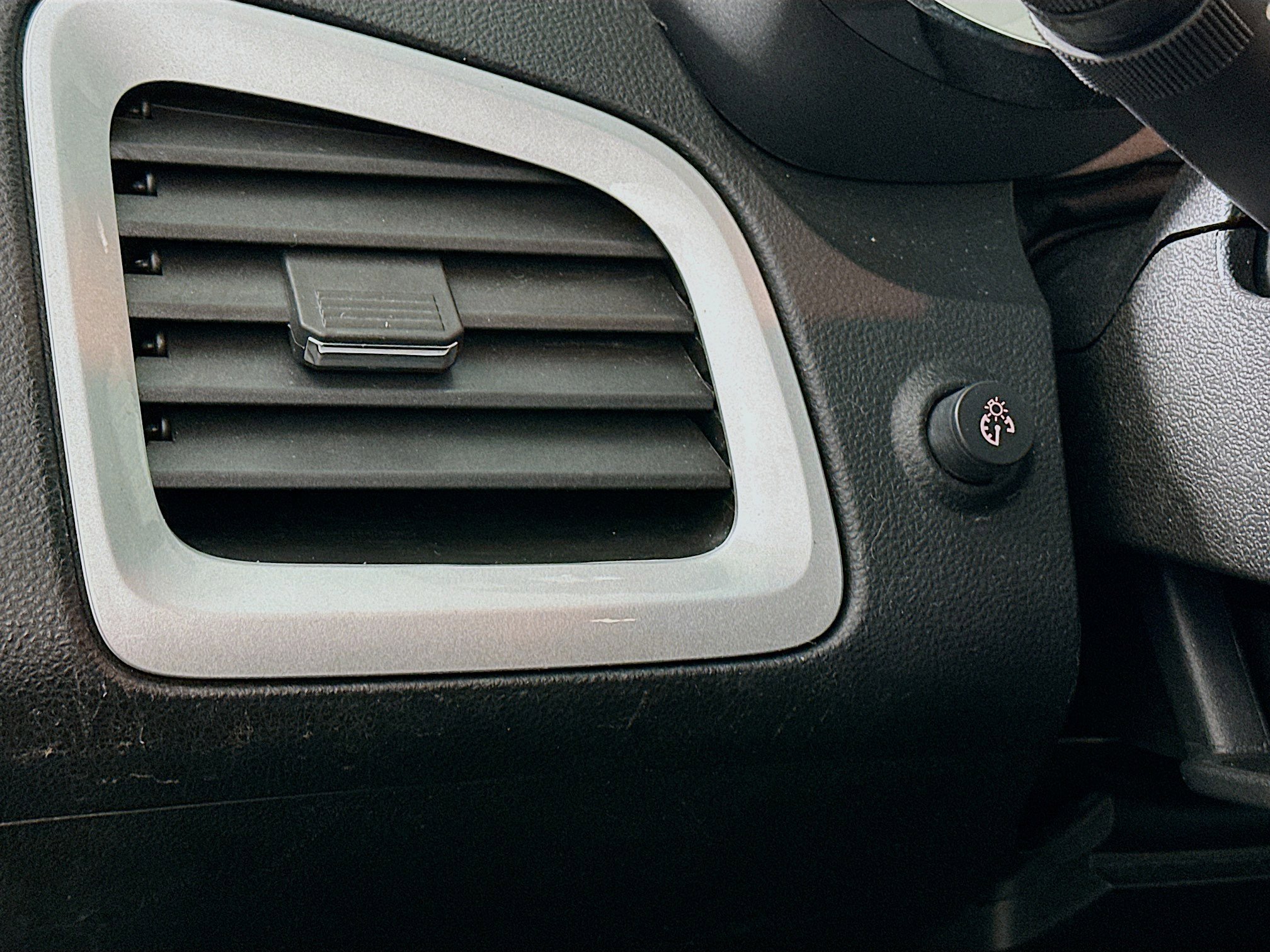 Used 2015 GMC Terrain SLT w/ Open Road Package image 16