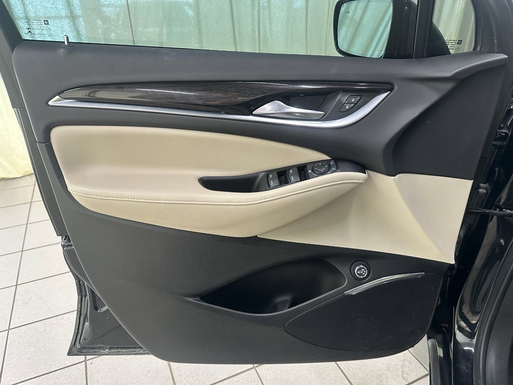 Used 2020 Buick Enclave Essence w/ Sport Touring Edition image 36