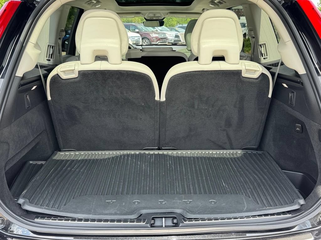 Certified 2023 Volvo XC90 B6 Plus w/ Protection Package AWD/4WD image 5
