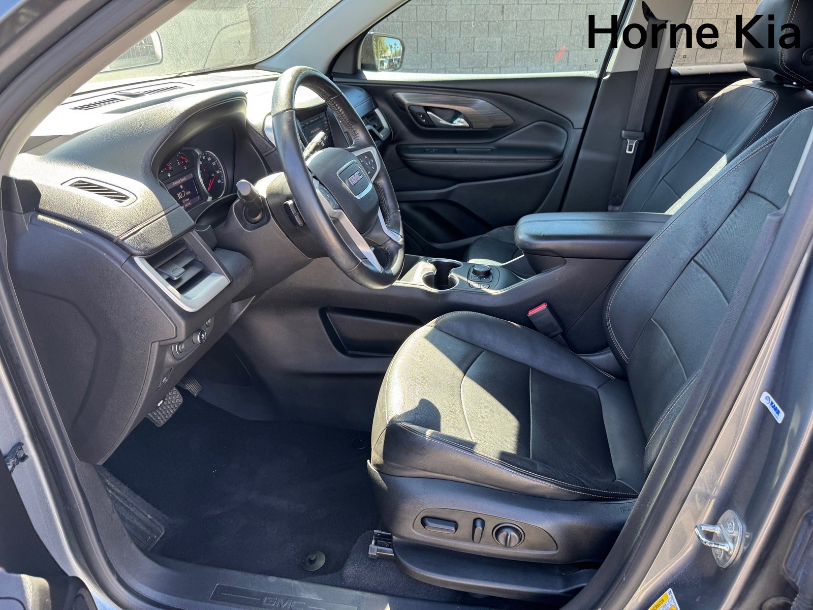 Used 2021 GMC Terrain SLT w/ Infotainment Package II image 10