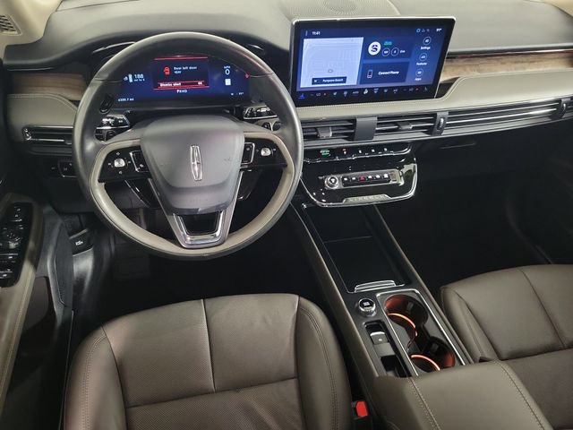 Used 2025 Lincoln Corsair Reserve FWD image 10