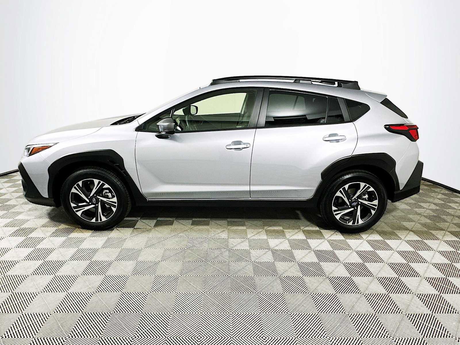 Certified 2024 Subaru Crosstrek 2.0i Premium image 4