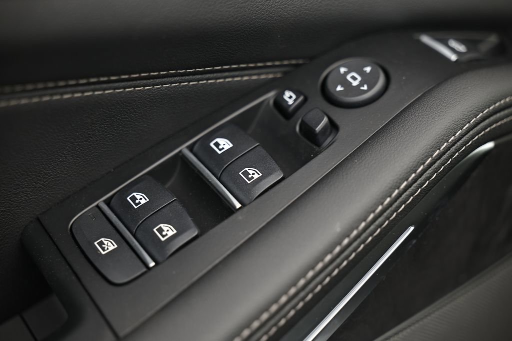 New 2026 BMW X5 xDrive50e w/ M Sport Package image 19