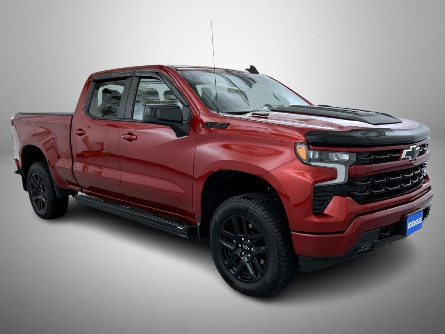 Used 2024 Chevrolet Silverado 1500 RST AWD/4WD image 3