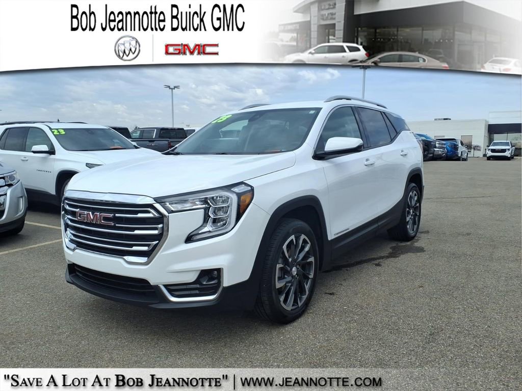 Used 2023 GMC Terrain SLT