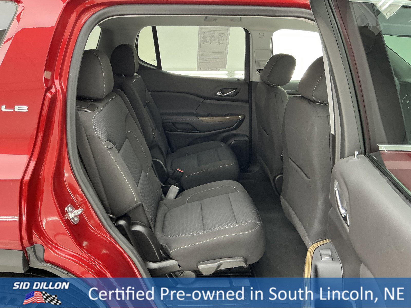 Used 2022 GMC Acadia SLE w/ Driver Convenience Package image 23