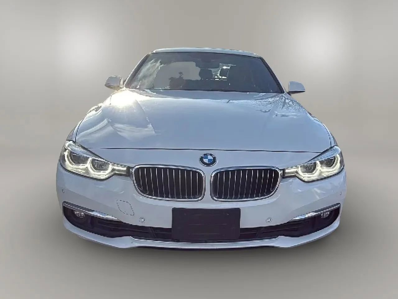 Used 2017 BMW 330i xDrive Sedan image 8
