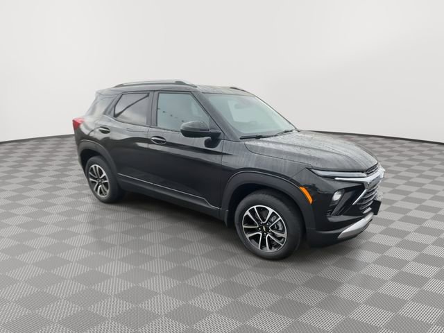 New 2026 Chevrolet TrailBlazer LT image 2