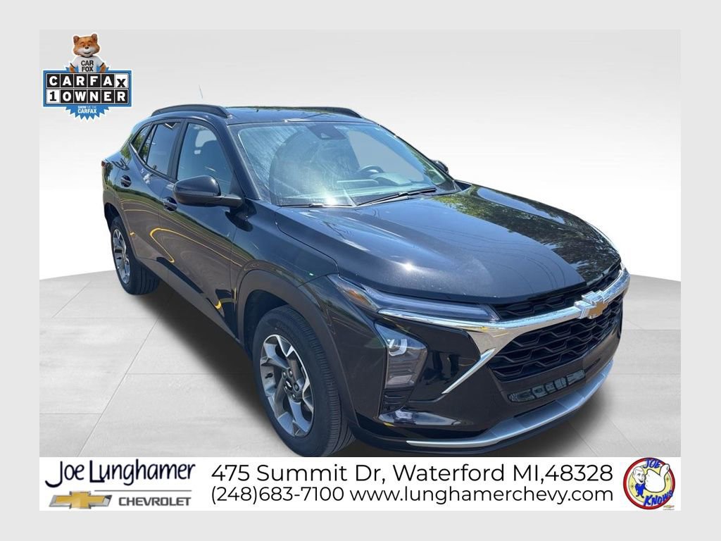 Used 2024 Chevrolet Trax LT w/ Driver Confidence Package FWD image 1