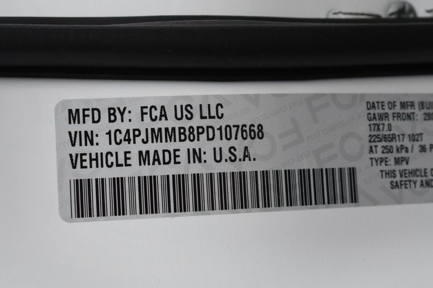 Used 2023 Jeep Cherokee Altitude Lux AWD/4WD image 33