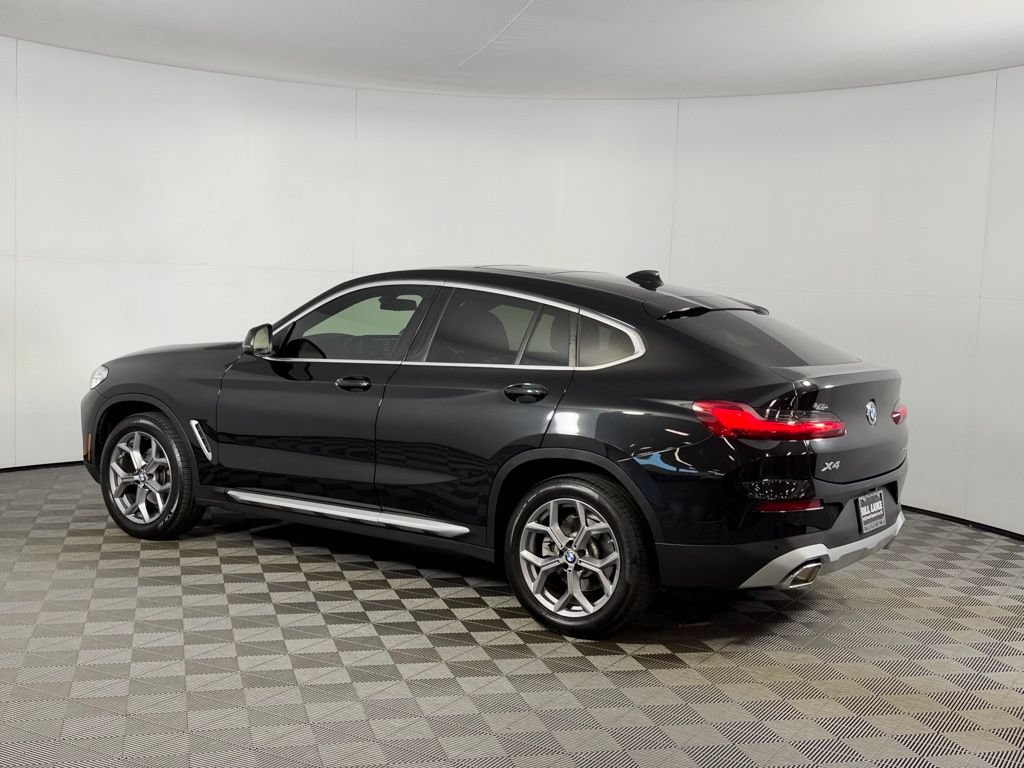 Used 2025 BMW X4 xDrive30i AWD/4WD image 6