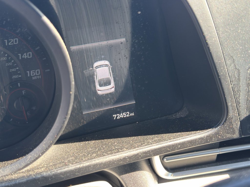 Used 2023 Hyundai Elantra SEL FWD image 3