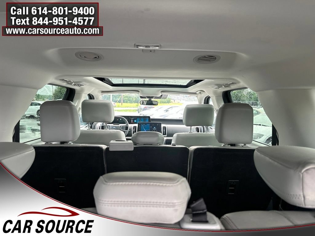 Used 2025 Ford Expedition Max Active AWD/4WD image 29