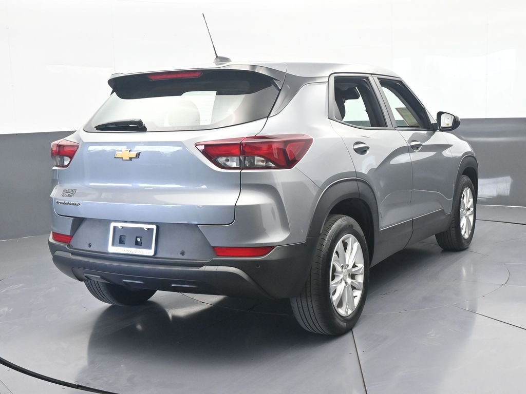 Used 2023 Chevrolet TrailBlazer LS FWD image 5