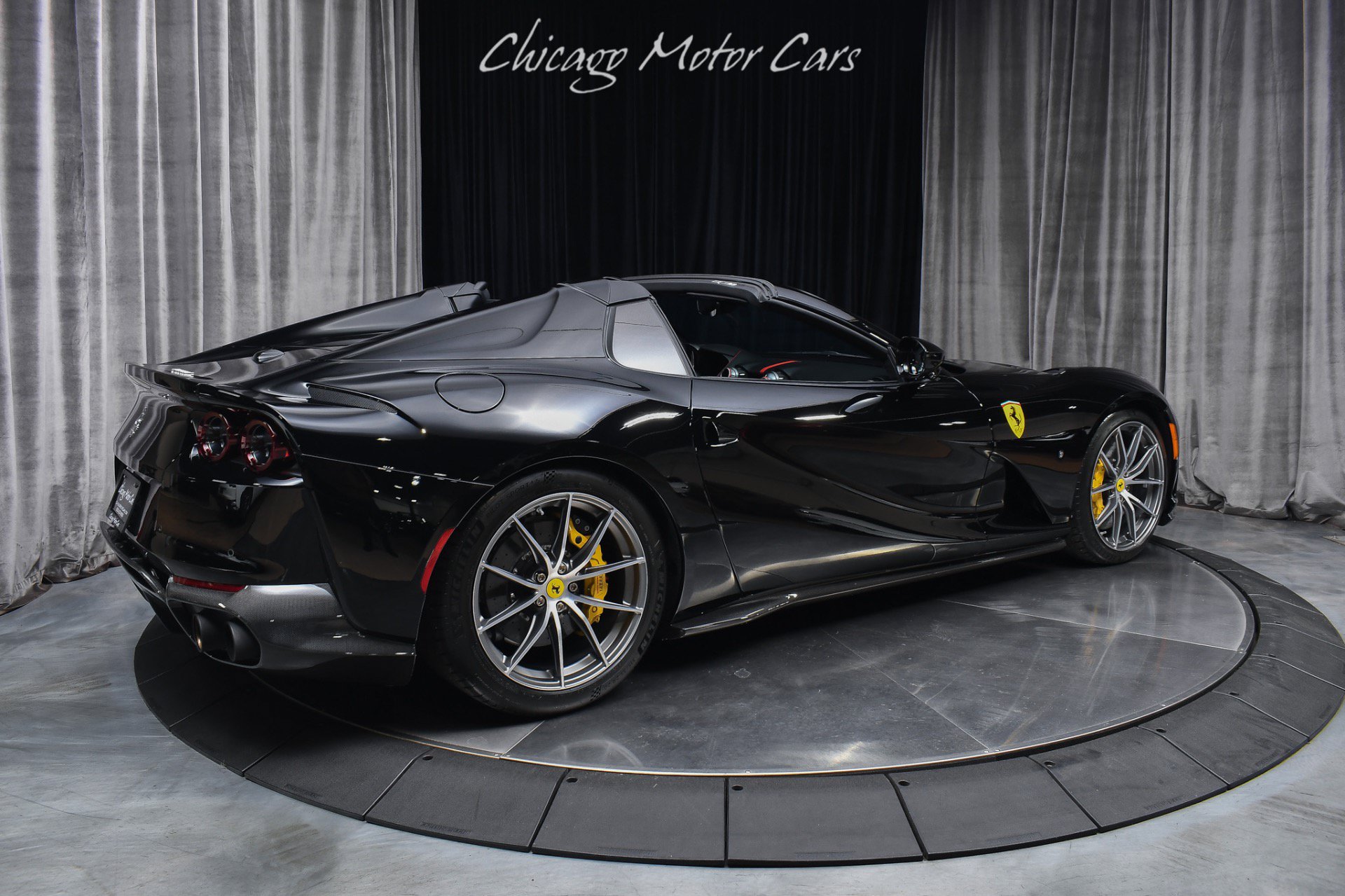 Used 2023 Ferrari 812 GTS RWD image 5