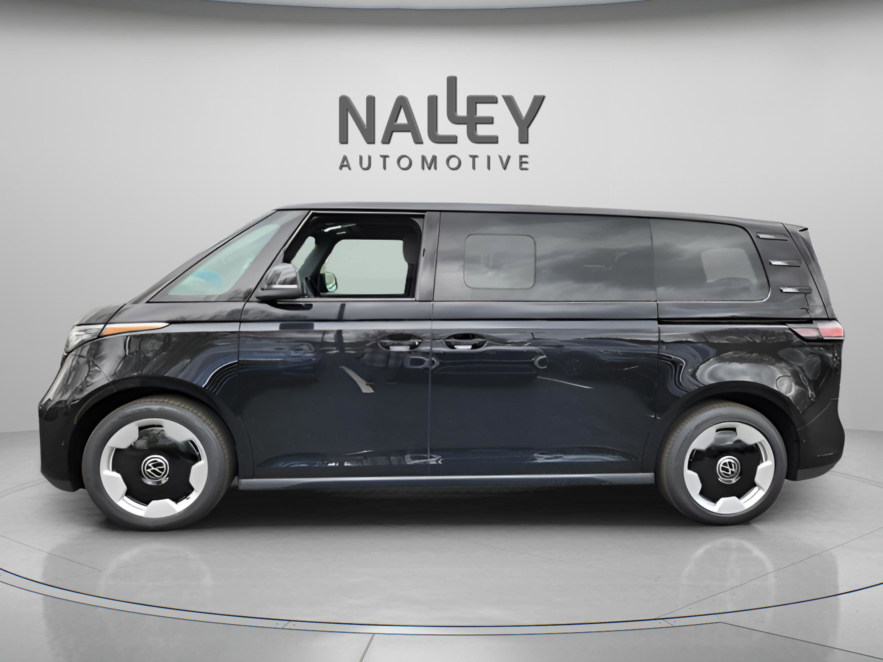 New 2025 Volkswagen ID. Buzz Pro S image 3