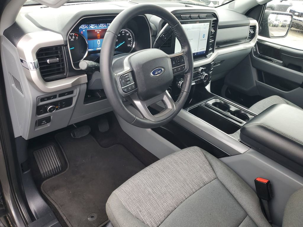Used 2022 Ford F150 XLT w/ Equipment Group 302A High AWD/4WD image 6