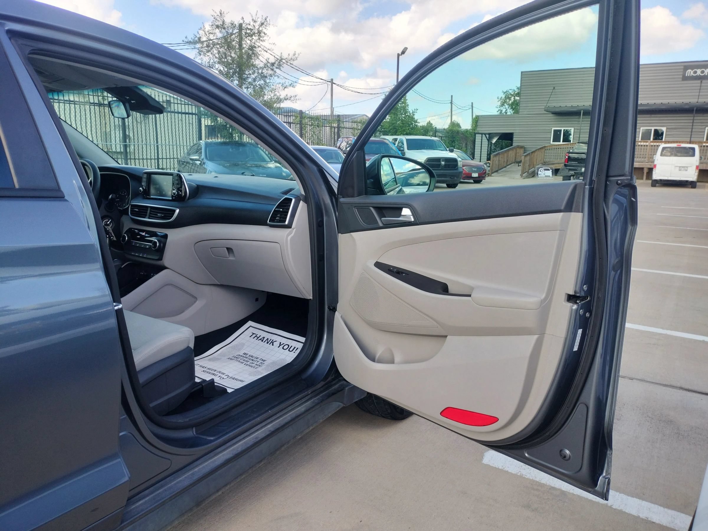 Used 2021 Hyundai Tucson SE FWD image 30