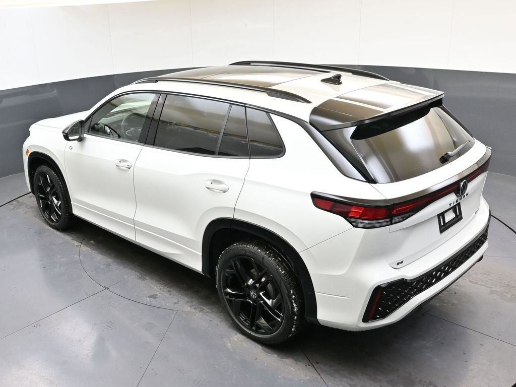 New 2026 Volkswagen Tiguan SE R-Line image 38