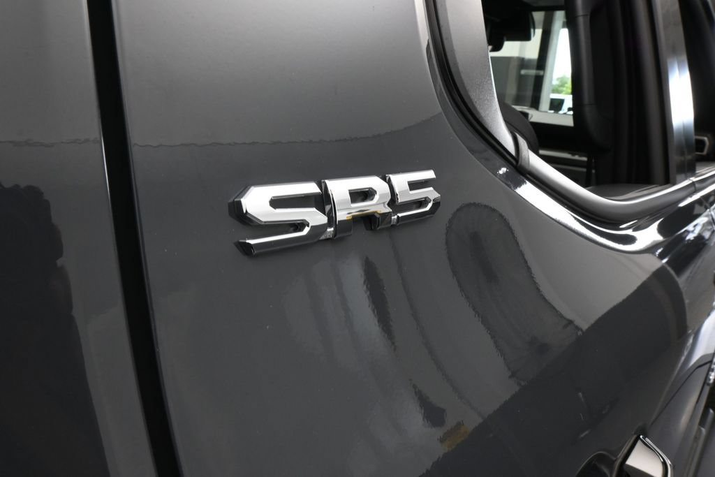 Used 2024 Toyota Tacoma SR5 w/ SR5 Upgrade Package RWD image 42