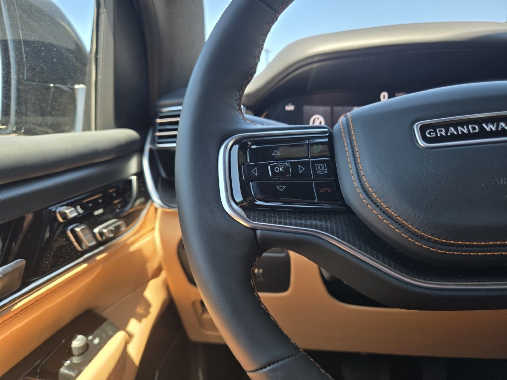 New 2026 Jeep Grand Wagoneer L Summit AWD/4WD image 20