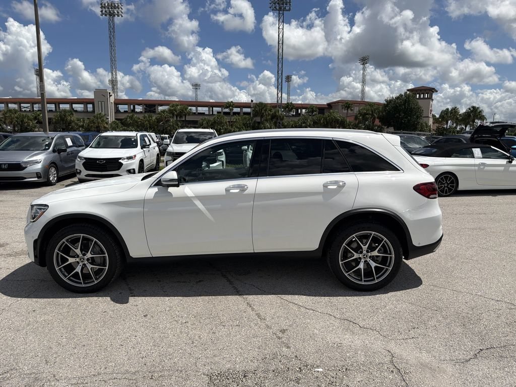 Used 2021 Mercedes-Benz GLC 300 4MATIC image 7