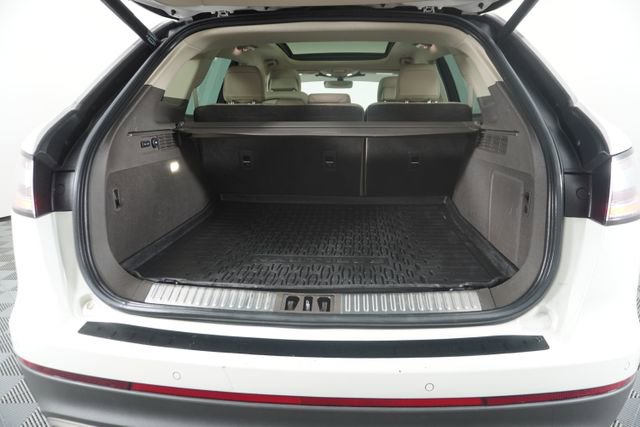 Used 2022 Lincoln Nautilus Reserve w/ Equipment Group 201A image 38