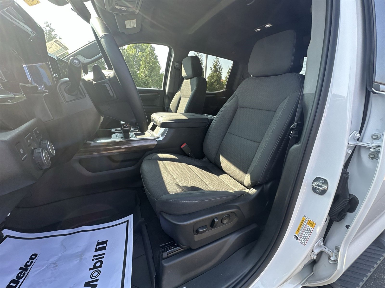 Certified 2023 Chevrolet Silverado 1500 RST w/ Redline Edition image 18