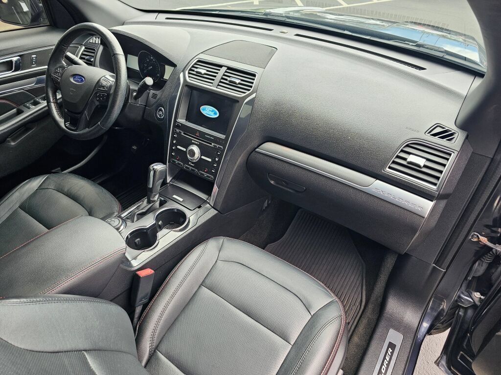 Used 2017 Ford Explorer Sport AWD/4WD image 12