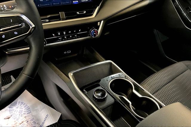 Used 2026 Chevrolet Equinox LT image 18