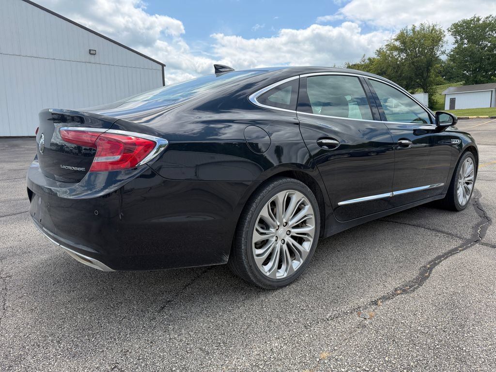Used 2019 Buick LaCrosse Essence w/ Sun and Shade Package FWD image 3