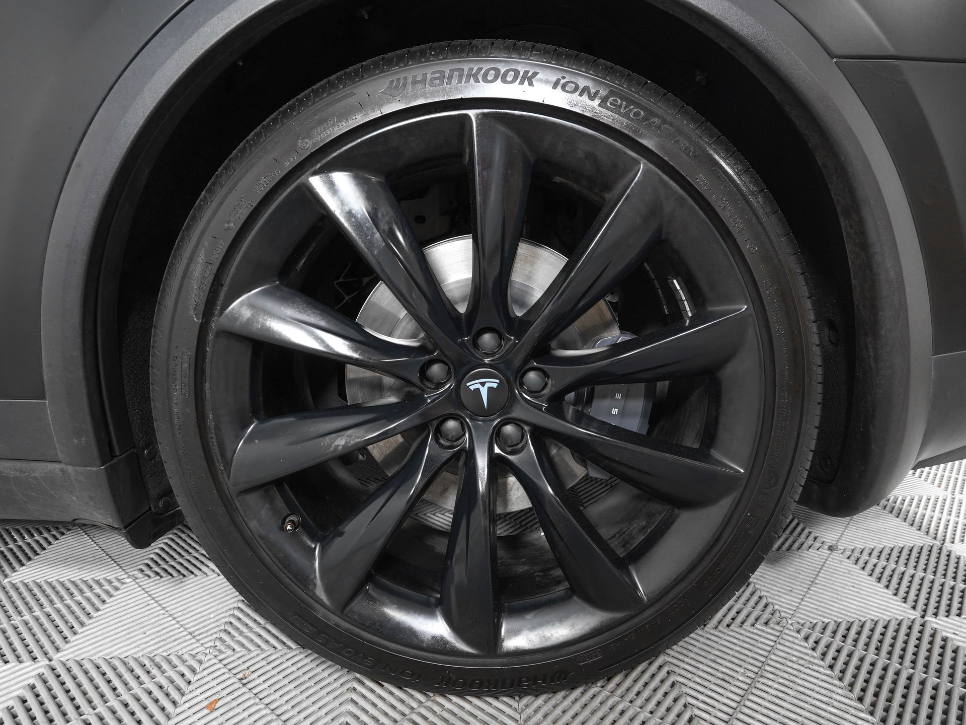 Used 2021 Tesla Model X Long Range AWD/4WD image 33