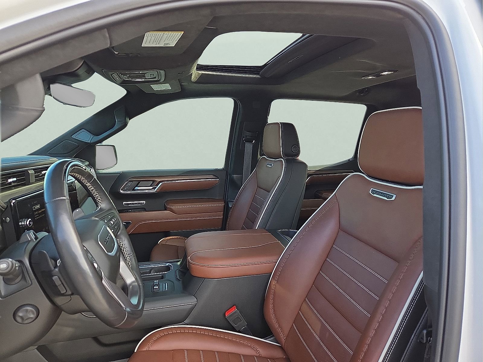 Used 2024 GMC Sierra 1500 Denali Ultimate image 13