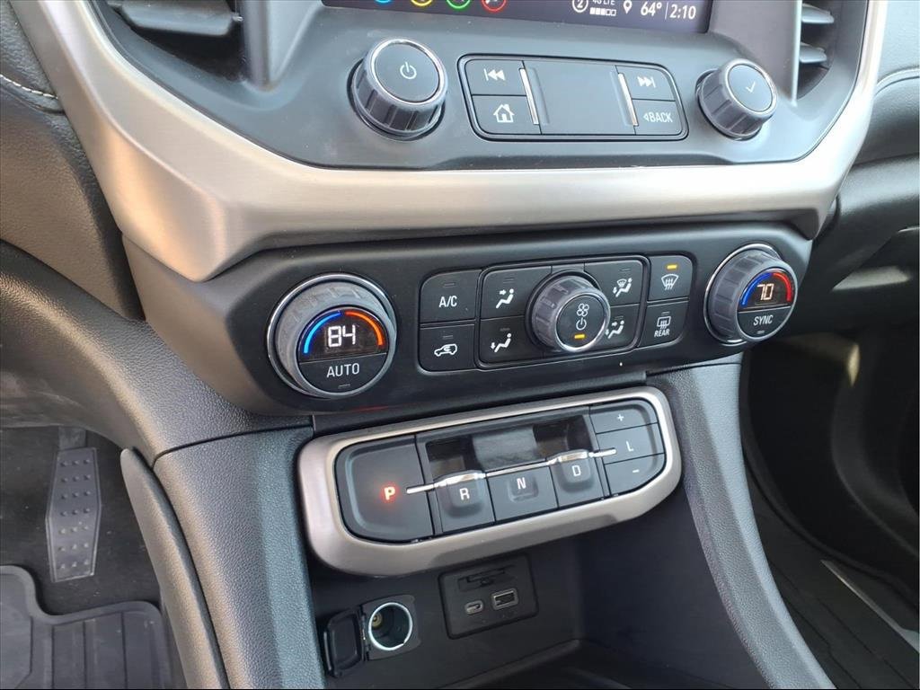 Used 2023 GMC Acadia Denali w/ Denali Ultimate Package image 17