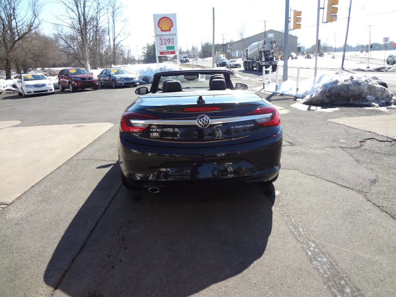 Used 2016 Buick Cascada Premium image 4