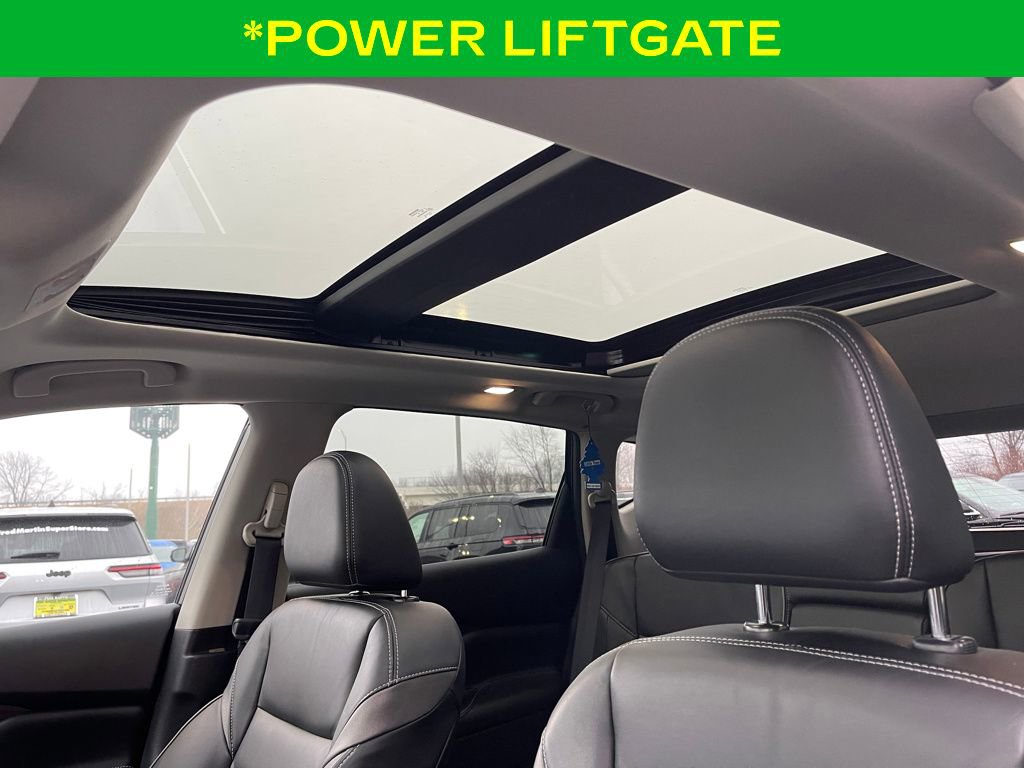 Used 2020 Nissan Murano Platinum w/ Cargo Package image 22