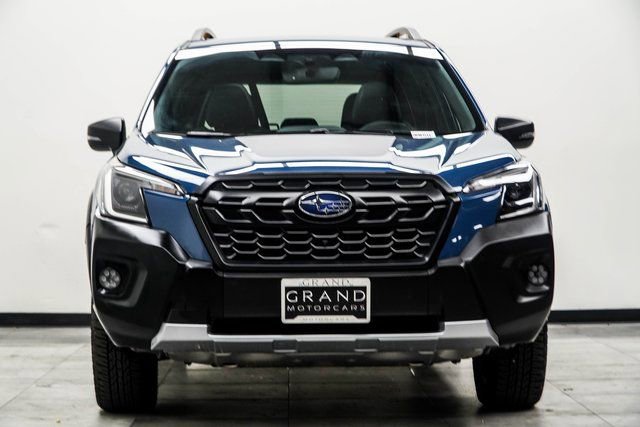 Used 2025 Subaru Forester Wilderness w/ Wilderness Package image 3