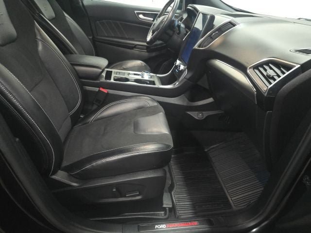 Used 2023 Ford Edge ST AWD/4WD image 3