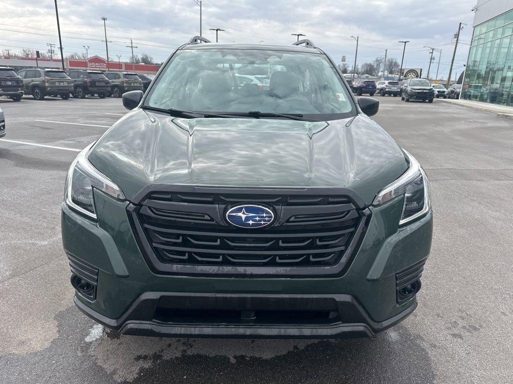 Used 2023 Subaru Forester image 2