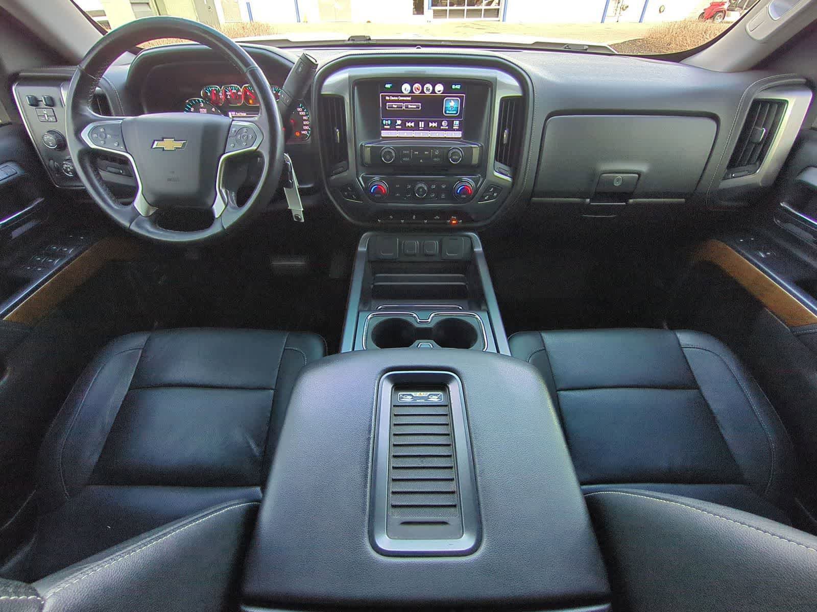 Used 2017 Chevrolet Silverado 1500 LTZ w/ Sport Package AWD/4WD image 29