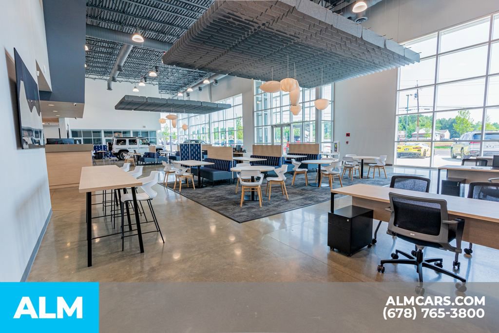 Used 2024 GMC Sierra 3500 Denali w/ Denali Reserve Package image 41