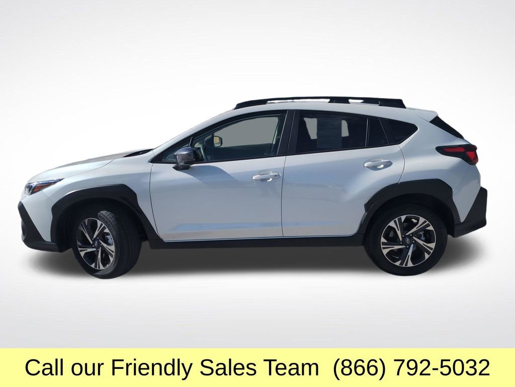 Used 2025 Subaru Crosstrek 2.0i Premium image 2