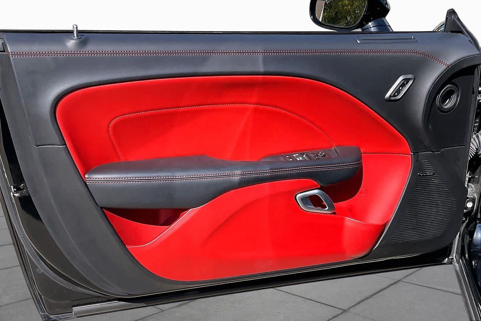 Used 2022 Dodge Challenger R/T Scat Pack RWD image 21